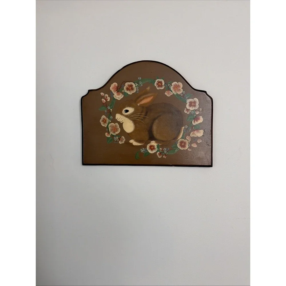 Vintage Hand Painted Wood Folk Art Bunny Rabbit Cottage Farmhouse 14